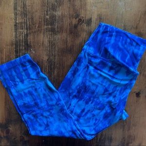 Lululemon Aligns Size 14